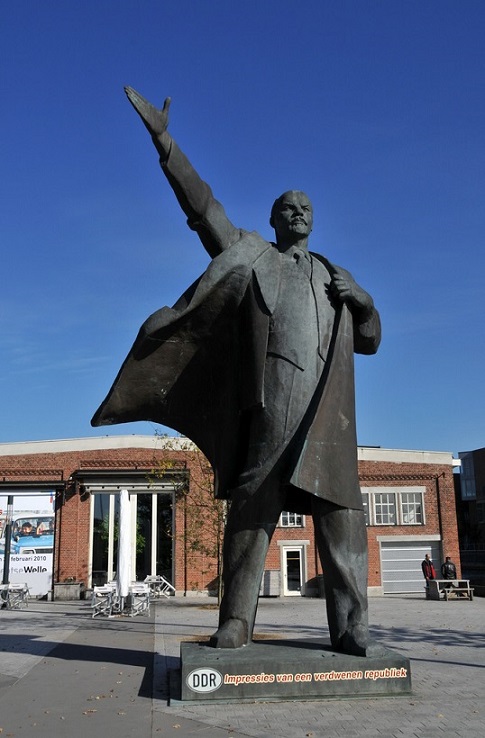 Lenin_in_Netherlands.jpg